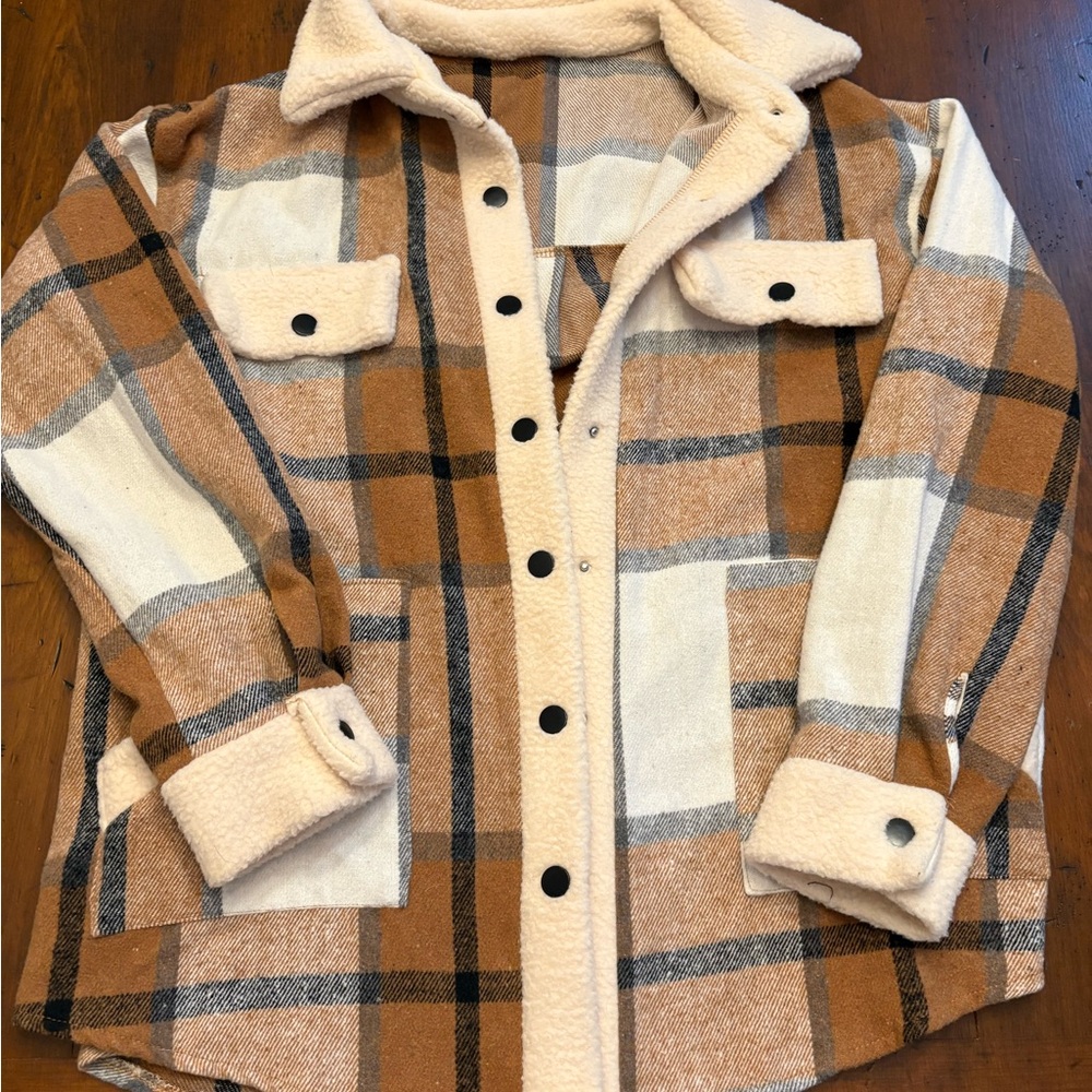 Old Navy Plaid Teddy Jacket in Brown and Cream